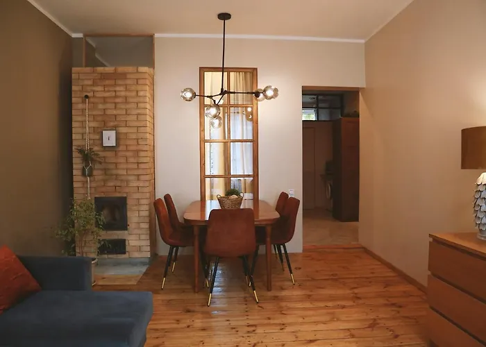 Toma Seaside Center Apartment